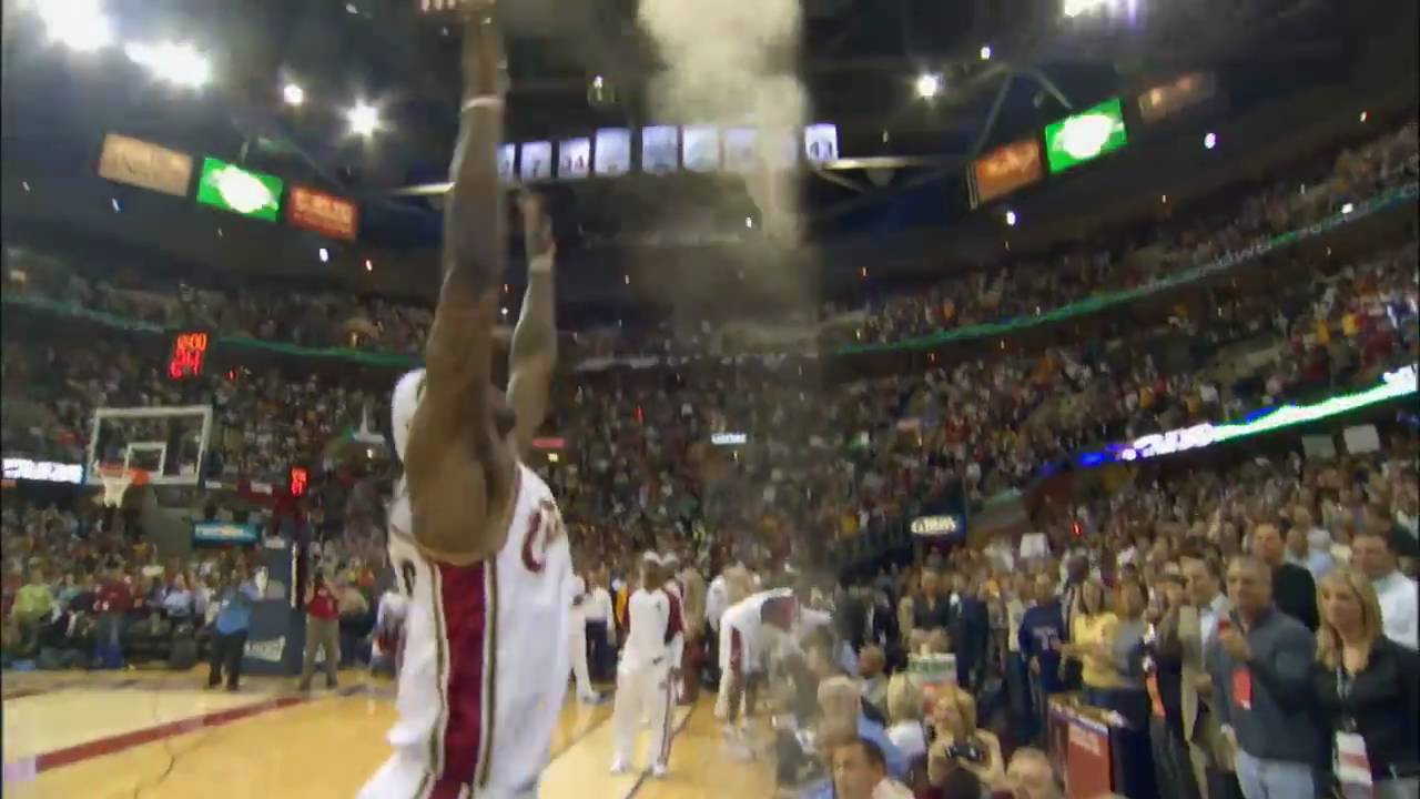 Featured image of post Lebron James Baby Powder Gif